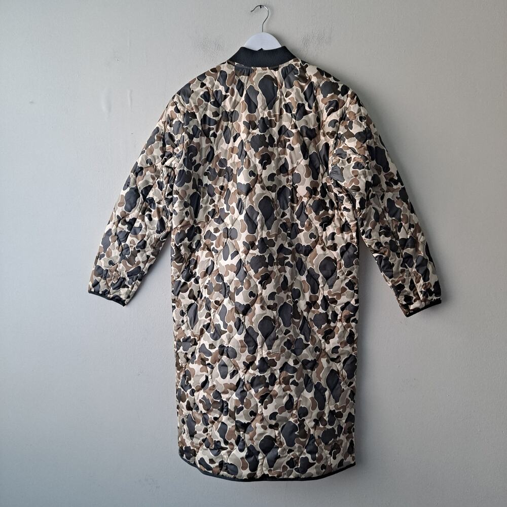 NWT Everlane The Renew Long Liner Zip Puffer Jacket Biscotti Camo Women Size XXS - Picture 5 of 14